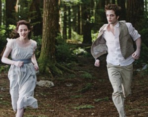 Edward-Bella-running
