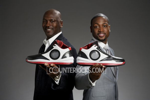 aj2010-michael-jordan-and-dwyane-wade