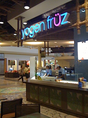 yogen fruz at Windward Mall