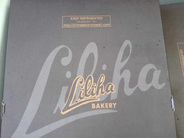 Liliha Bakery box