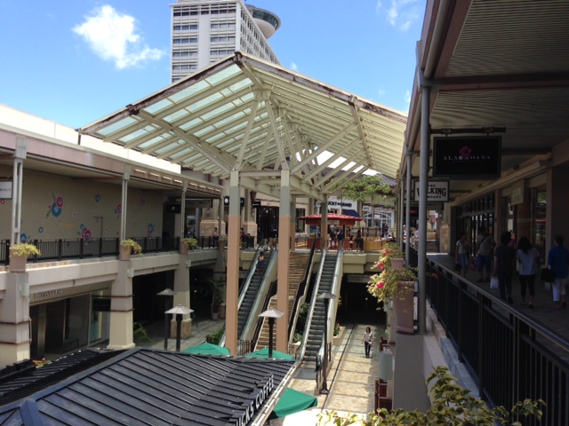 Roofline looking mauka towards Nordstrom