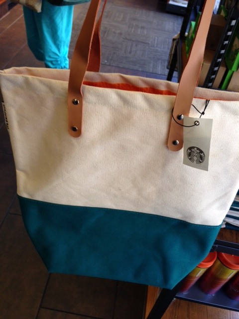 Starbucks Hawaii sells bags?