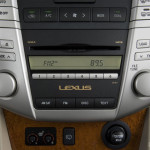 2008_lexus_rx_350_audiosystem.jpg