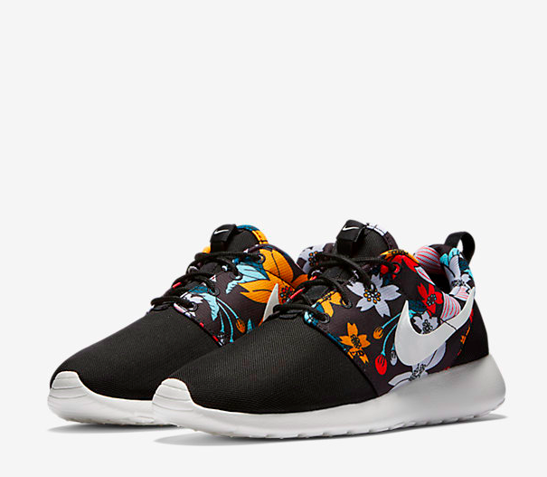 nike-roshe-one-print-aloha