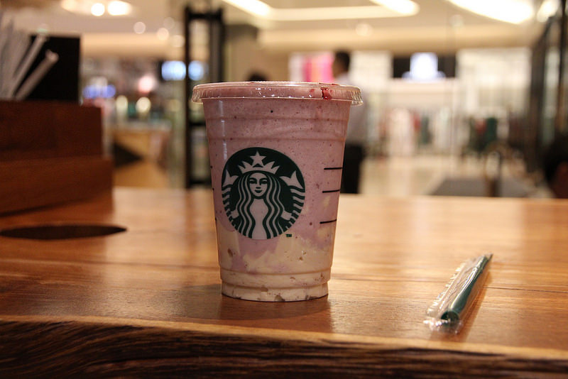 starbucks-summer-berry-italian-panna-cotta-frappuccino